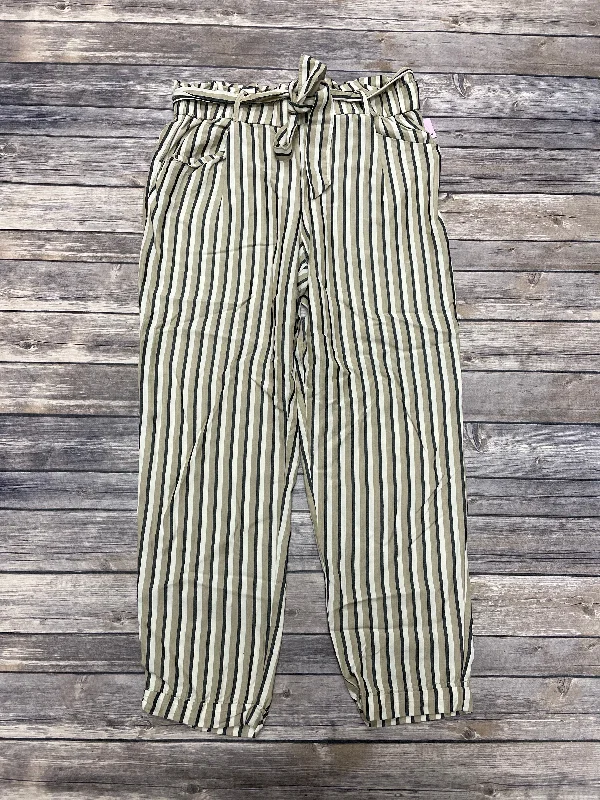 Pants Cropped By Zara In Striped Pattern, Size: M